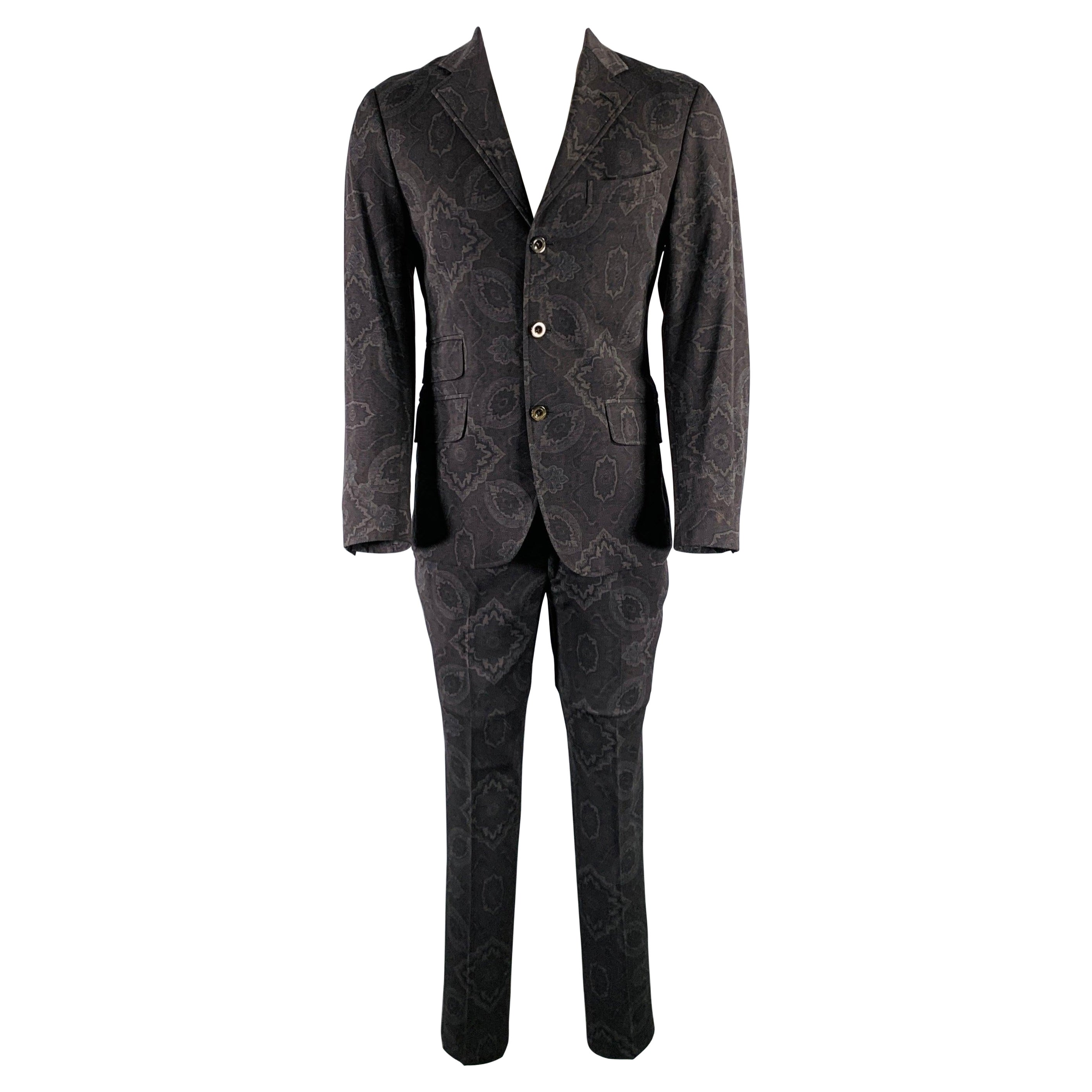 Etro taglia 38 Grigio antracite con stampa in lana con risvolto a tacche
