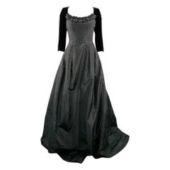 OSCAR DE LA RENTA Size 10 Black Velvet Two Tone Ruffle Gown