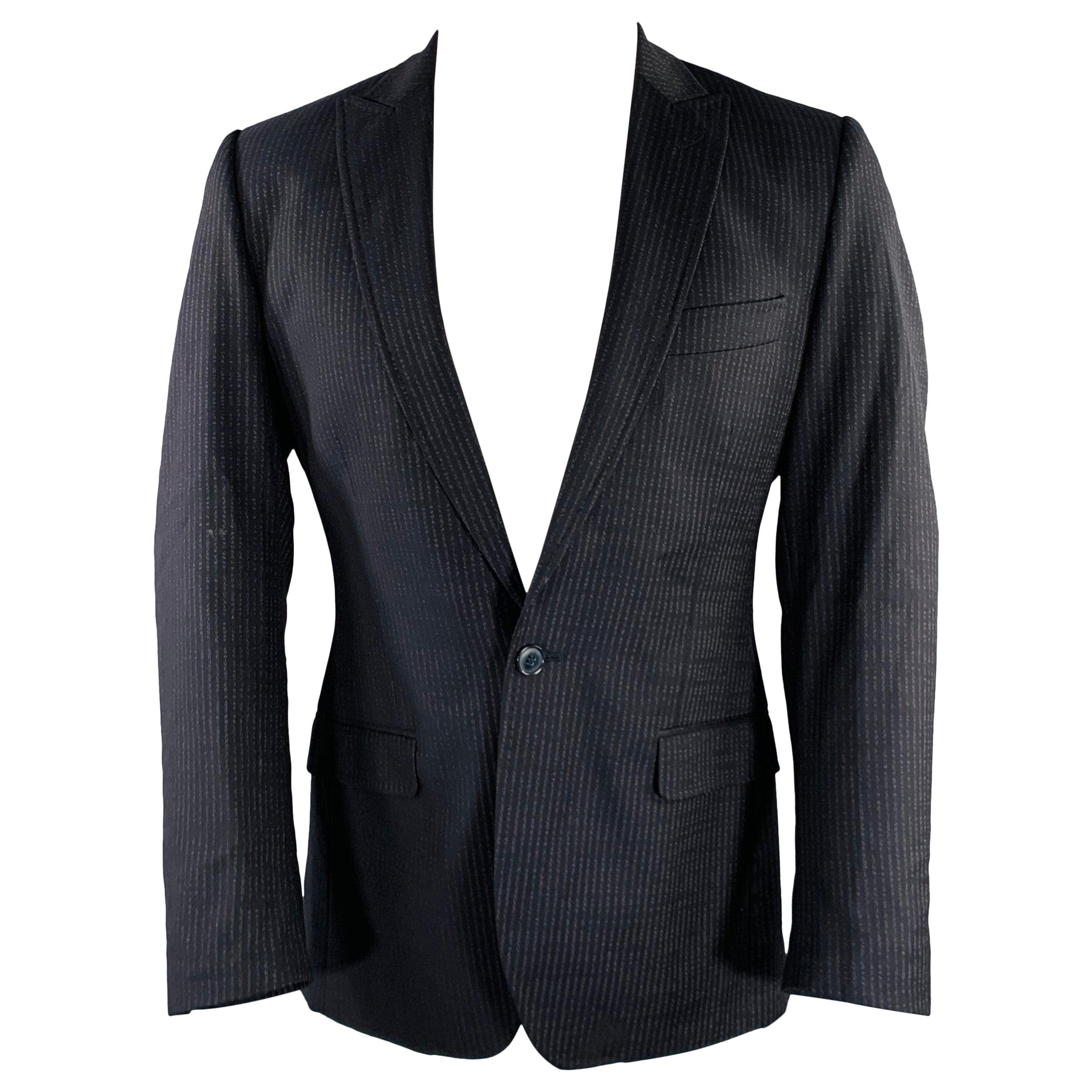Dolce & Gabbana Taglia 36 Cappotto sportivo in lana vergine a strisce blu navy in vendita
