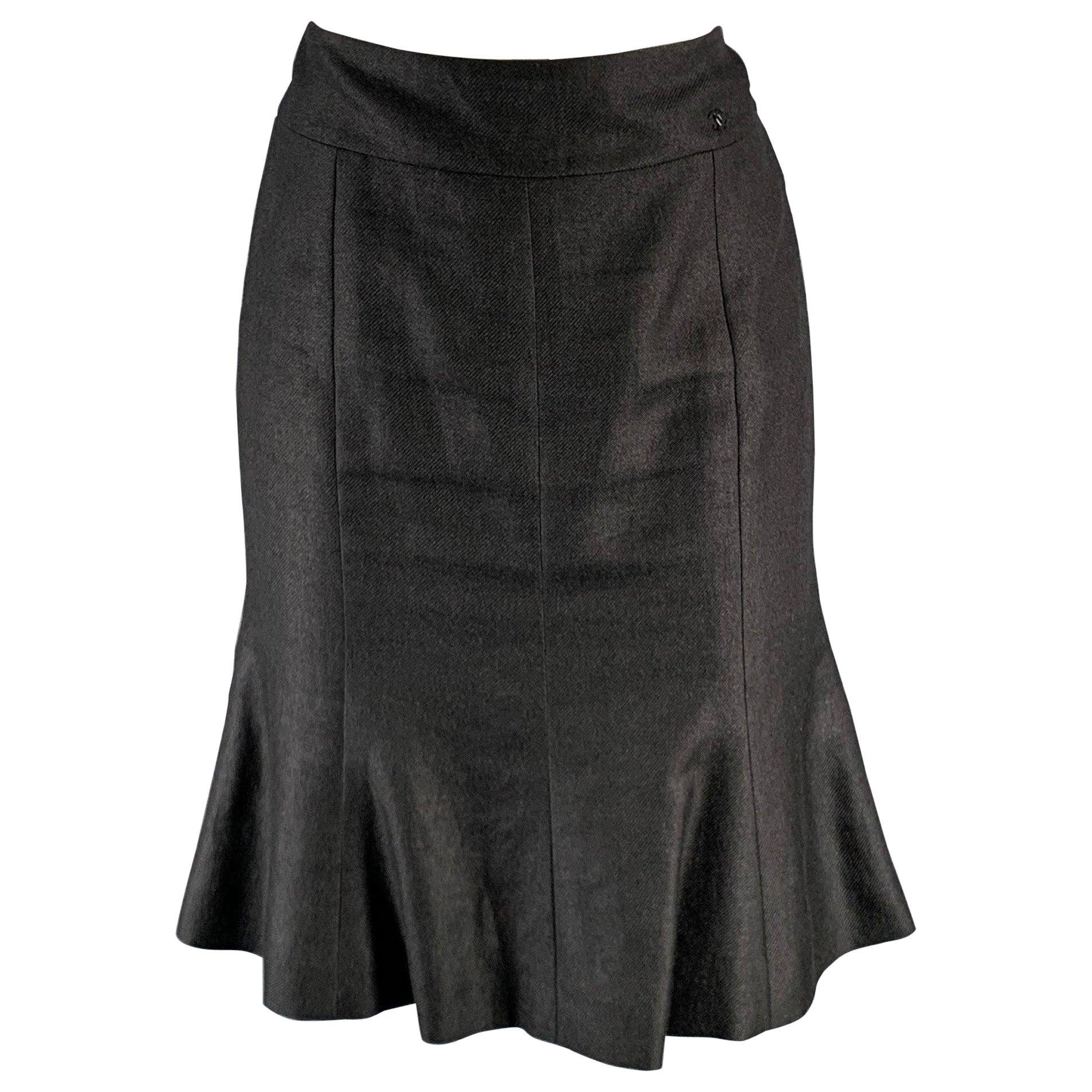 CHANEL Size 4 Black Linen Trumpet Below Knee Skirt For Sale