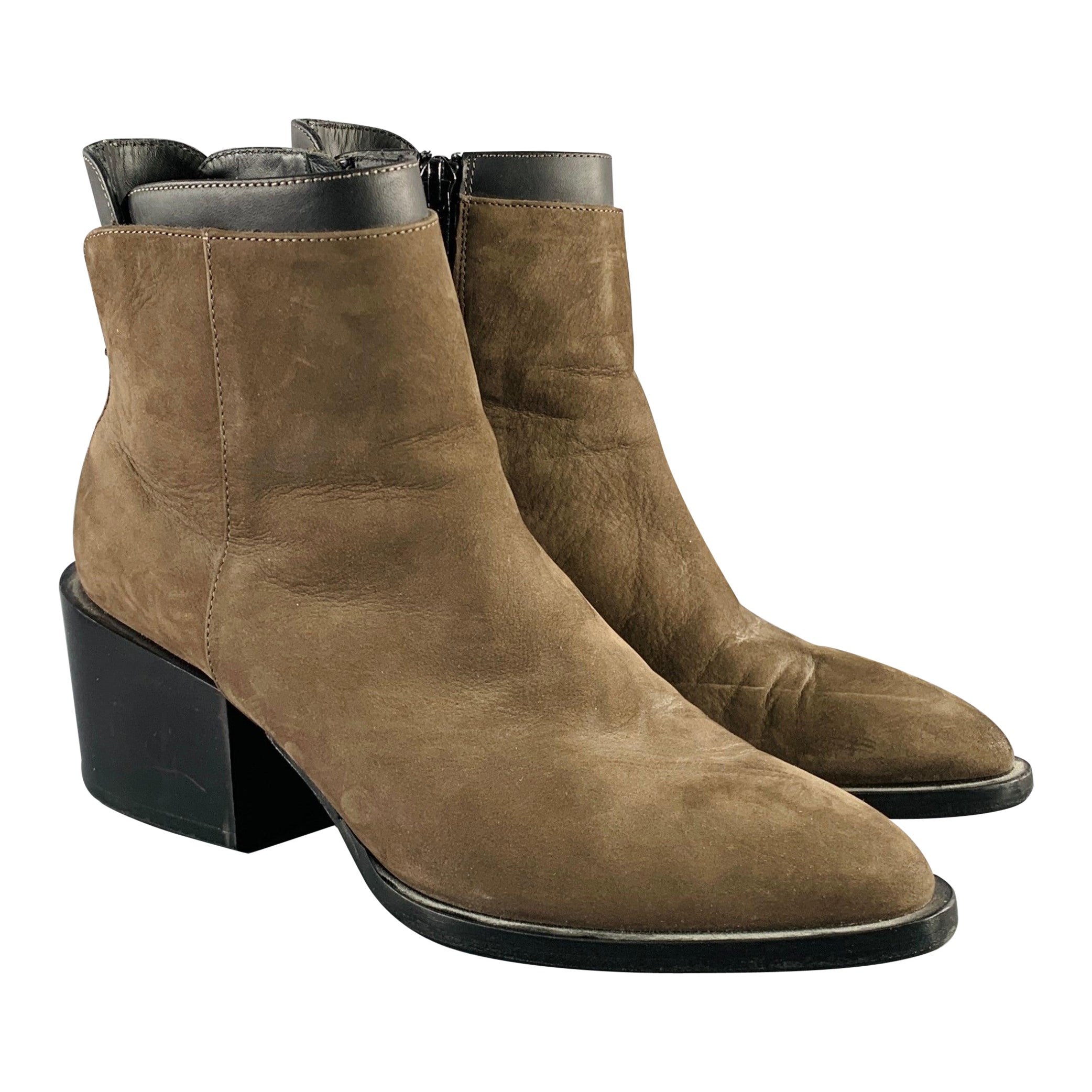 VINCE Size 7.5 Grey Brown Suede Chunky Heel Boots For Sale