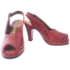 Vintage 40s Red Alligator Peeptoe Platform Heels