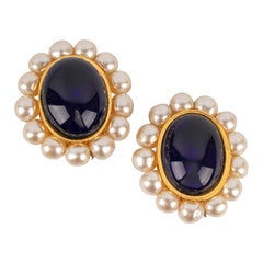 Chanel Golden Metal Earrings, 2cc5