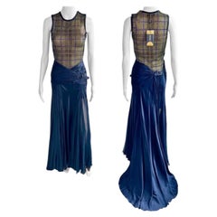 Conjunto de 2 piezas de body y falda con cristales Versace F/W 2004 sin usar