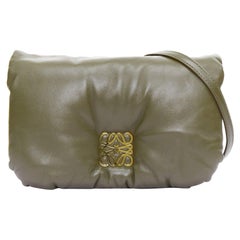 LOEWE Mini Puffer Goya khaki weiches Nappa gepolstertes Kissen Crossbody Tasche