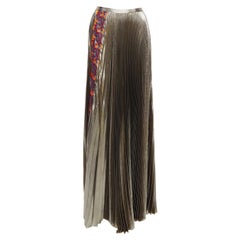 VERSACE 2017 metallic gold silk-lame baroque trim pleated full skirt IT42 M