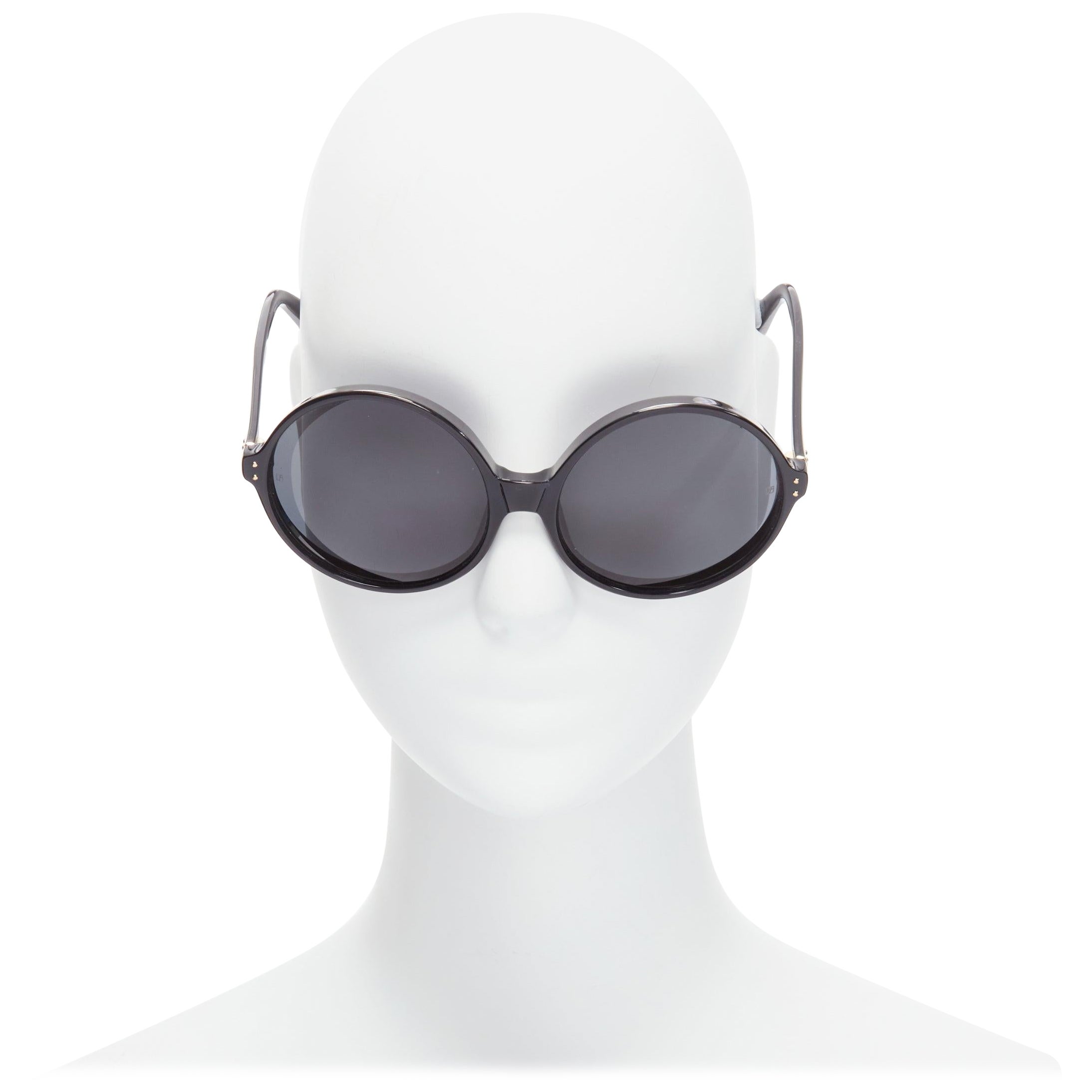 LINDA FARROW LFL671 Cat No.3 black round oversized bug eye sunglasses For Sale