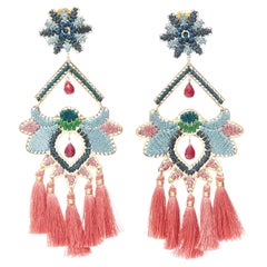 MERCEDES SALAZAR rosa Quaste grün metallische Applique Clip auf Ohrringe Paar