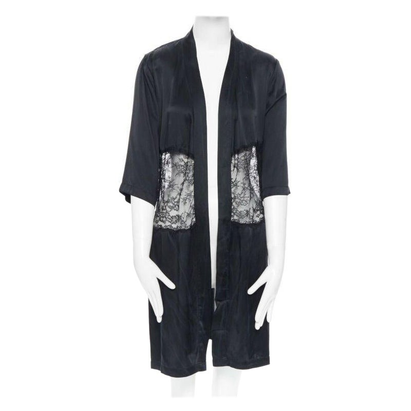 PRESENT LONDON nero 100% seta con pannello in pizzo floreale, vestaglia kimono corta UK8