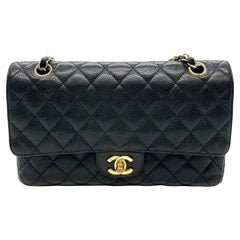 Chanel Classic Flap Medium Black Caviar Leather avec quincaillerie en or 24 carats 2008-2009