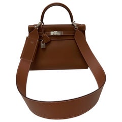 Hermes Gold Kelly 28 Togo with Rare Strap