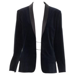 Runway CHANEL 18A Paris Hamburg Metier D'art navy velvet tuxedo blazer FR46