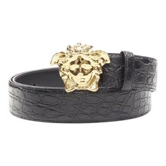 VERSACE $1200 La Medusa hebilla de oro cinturón de cuero escamado negro 105cm 40-44"