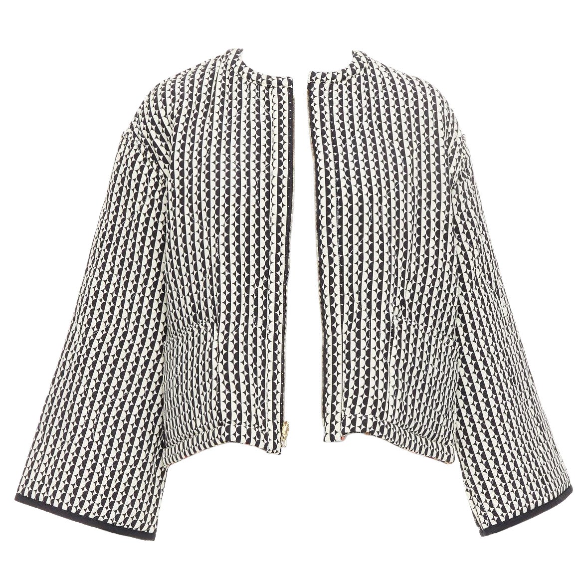 OSCAR DE LA RENTA 2019 Reversible 100% silk black cream padded coat US2 S For Sale