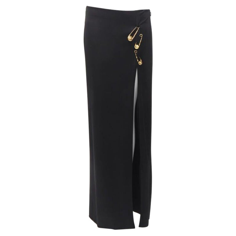 VERSACE gold Medusa safety pin black viscose high slit skirt IT44 L For Sale