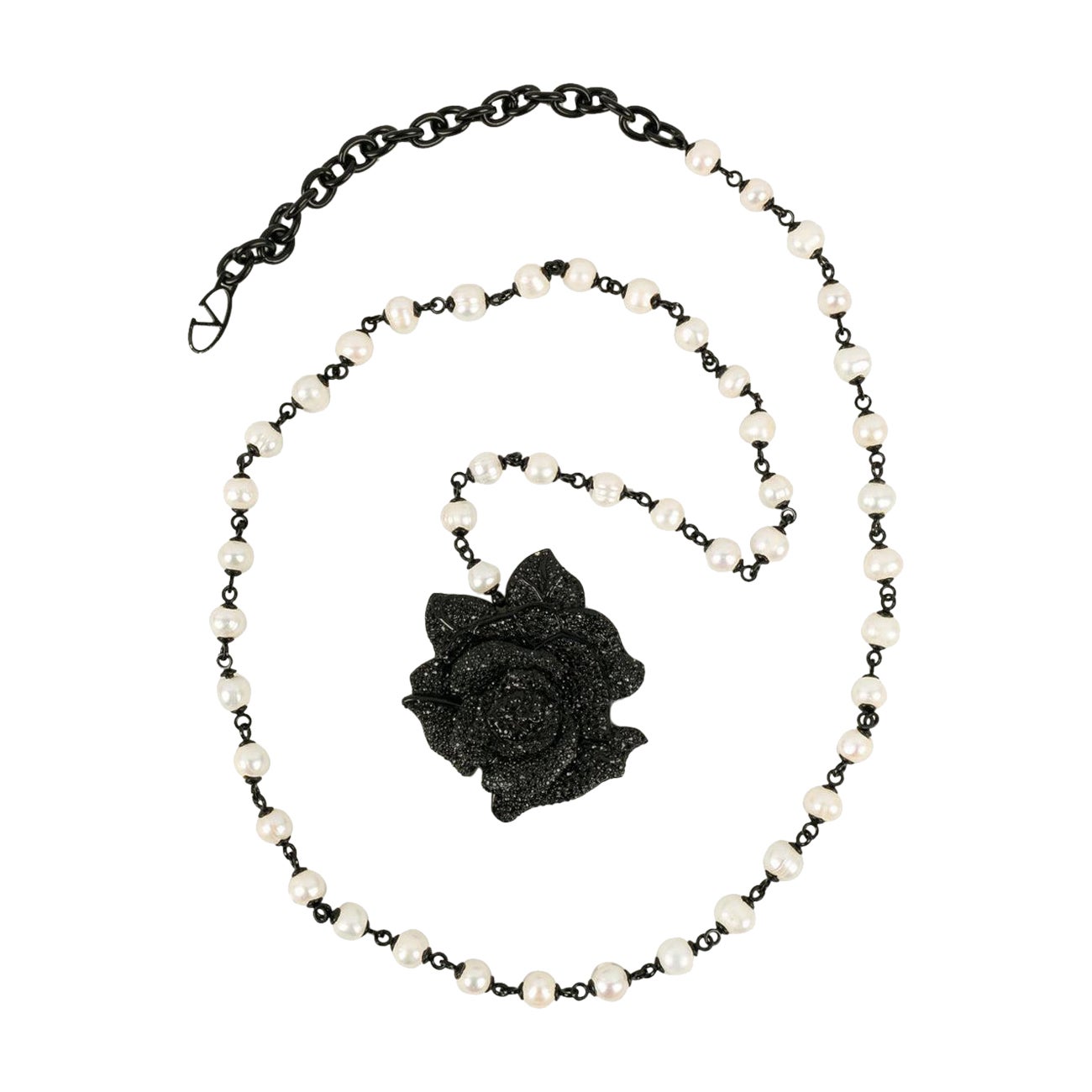 Valentino Pink Necklace in Black Enameled Metal For Sale