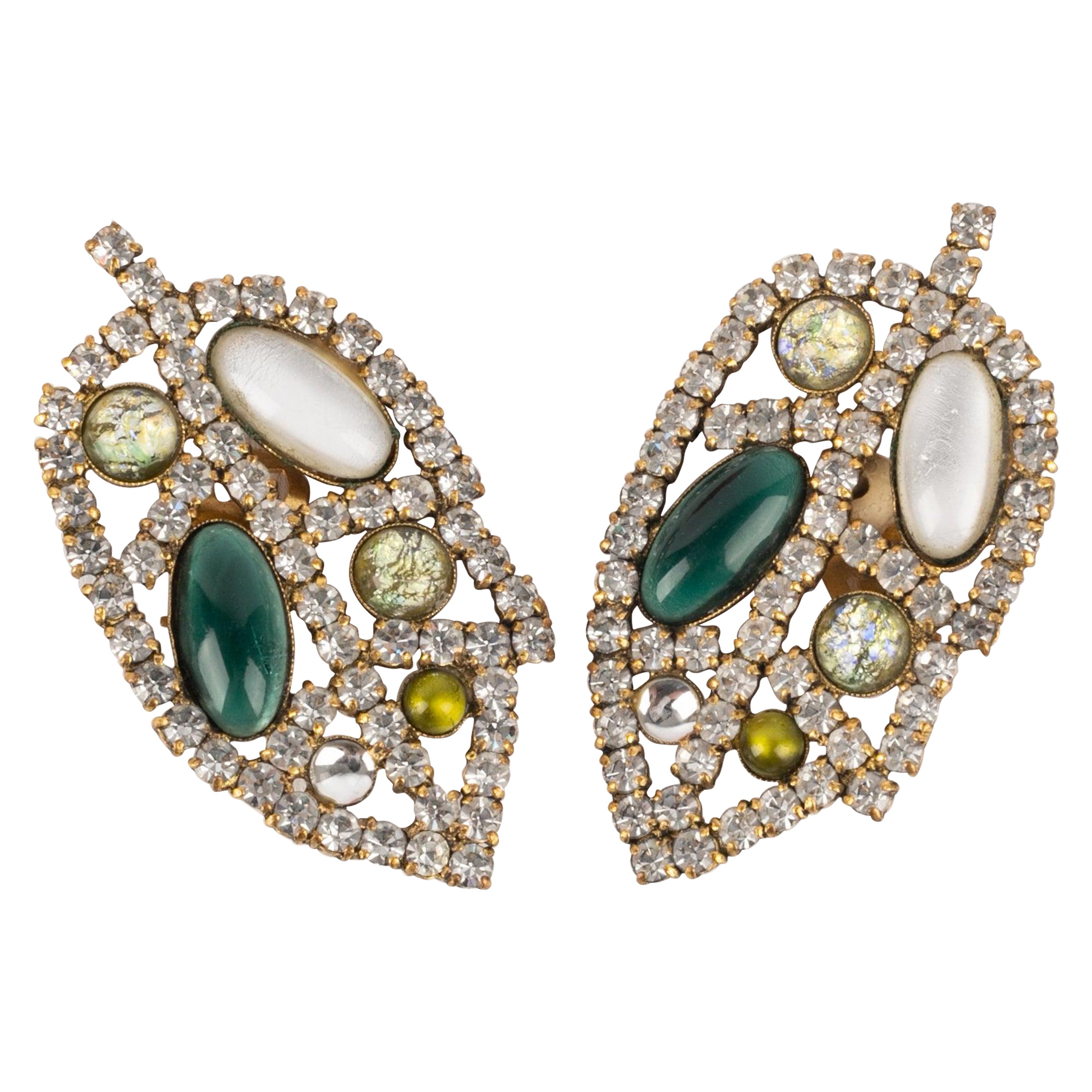 Louis Féraud Boucles d'oreilles Haute Couture, Circa 1980 en vente
