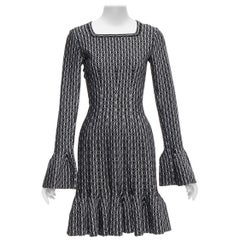 ALAIA - Robe de cocktail en jacquard de laine blanc et noir à encolure carrée et ourlet évasé FR38 M