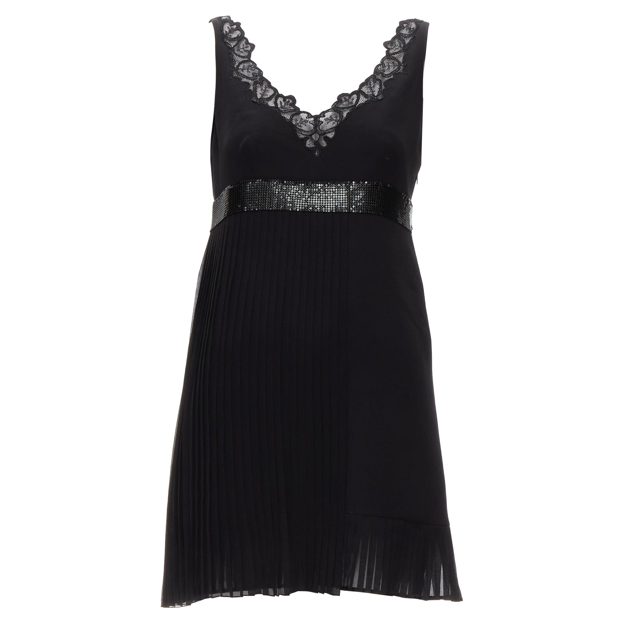 VERSACE 2015 black silk lace V-neck chainmail trim pleated mini dress IT40 S For Sale