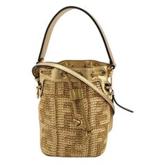 Fendi Mon Tresor Mini Bucket Bag Gold Raffia Thread und Leder Crossbody Bag