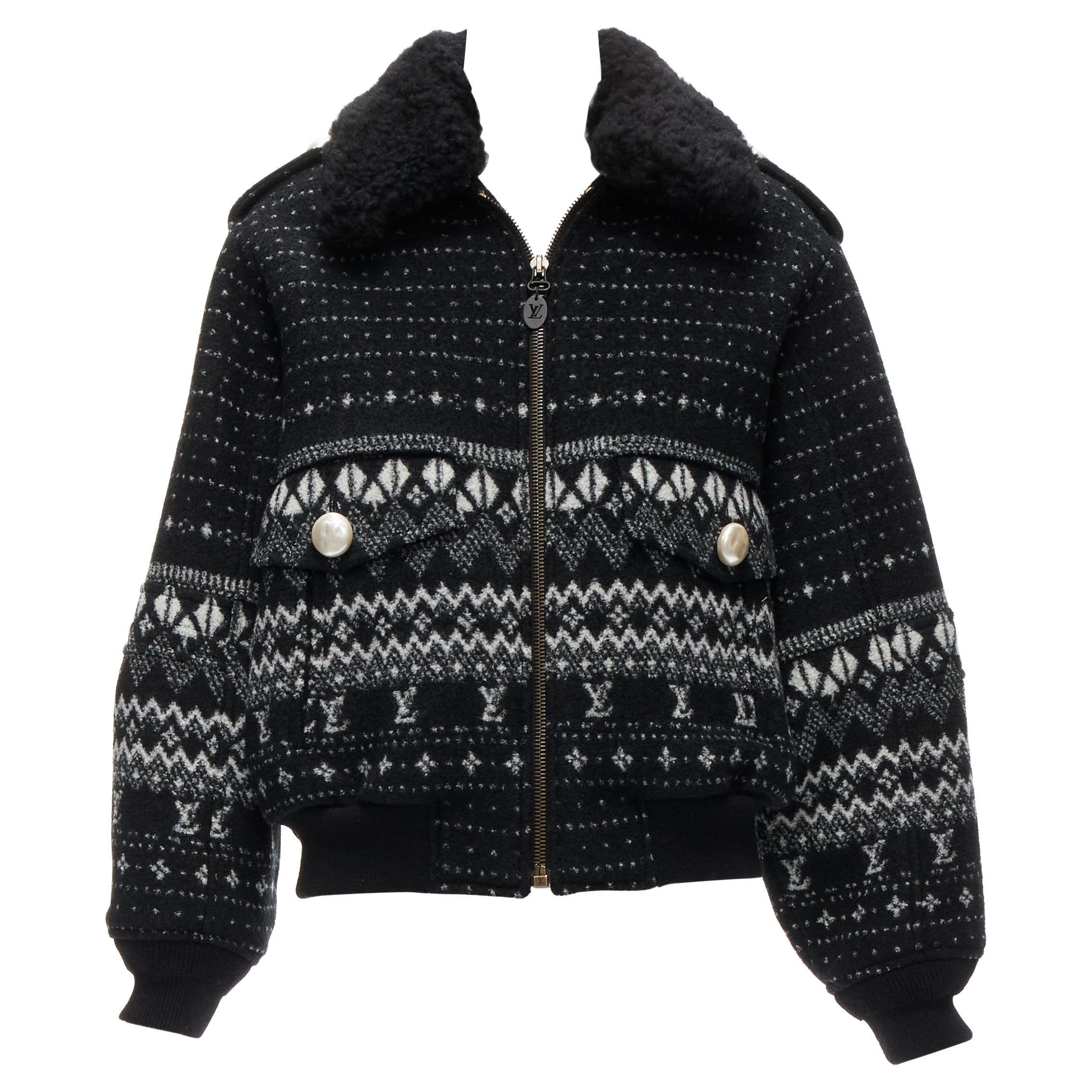 LOUIS VUITTON noir LV logo intarsia argyle laine boxy aviator jacket FR34 XS
