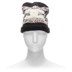 CHANEL gorro de lana 100% blanco CC logo pom pom negro rojo intarsia