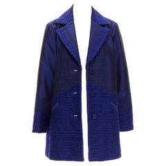 Issey Miyake, giacca a bozzolo in taffettà blu cobalto e tweed a trama multipla M