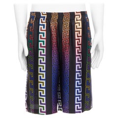 VERSACE 2021 Runway Neon Greca negro college fit pantalón corto de sarga de seda IT46 S