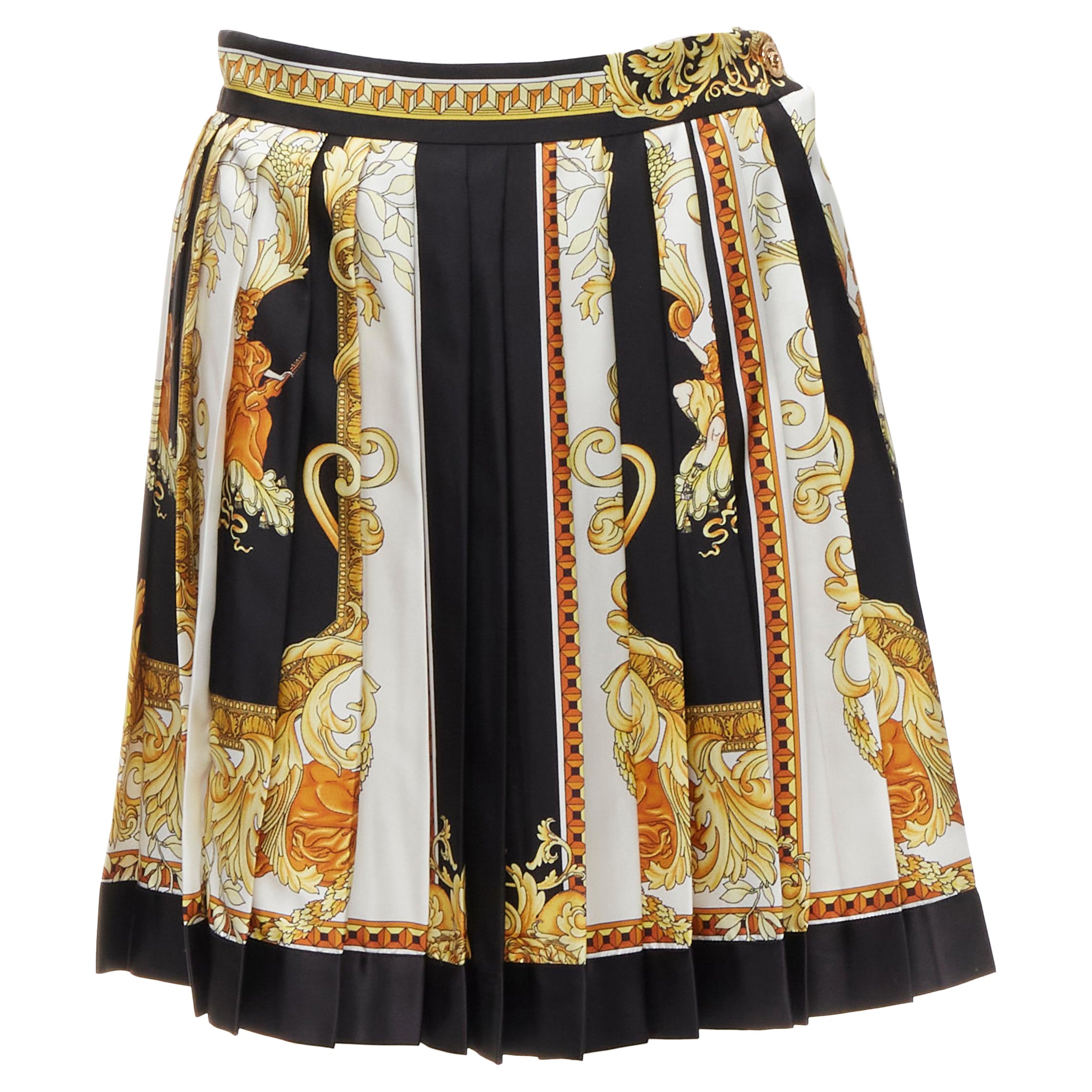 VERSACE 2021 Renaissance Barocco black gold silk pleated skirt IT40 S For Sale
