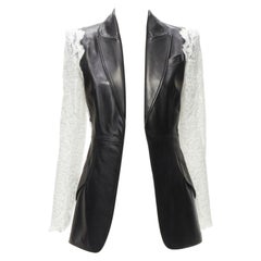 ALEXANDER MCQUEEN 2020 chaqueta blazer de piel de cordero negra con ribete de encaje blanco IT38 XS