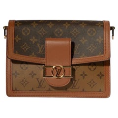 Borsa a spalla Louis Vuitton Dauphine MM Monogram Reverse