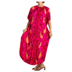 Vintage 1970S Kamehameka Pink & Red Cotton Barkcloth Pleated Hawaiian Kaftan Dress