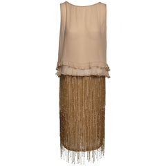 Conjunto Gucci by Tom Ford Top de volantes de seda y falda de flecos con cuentas doradas, SS 1999