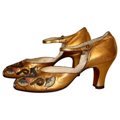 Paul Poiret  Andre Perugia - Scarpe ricamate in oro con perline