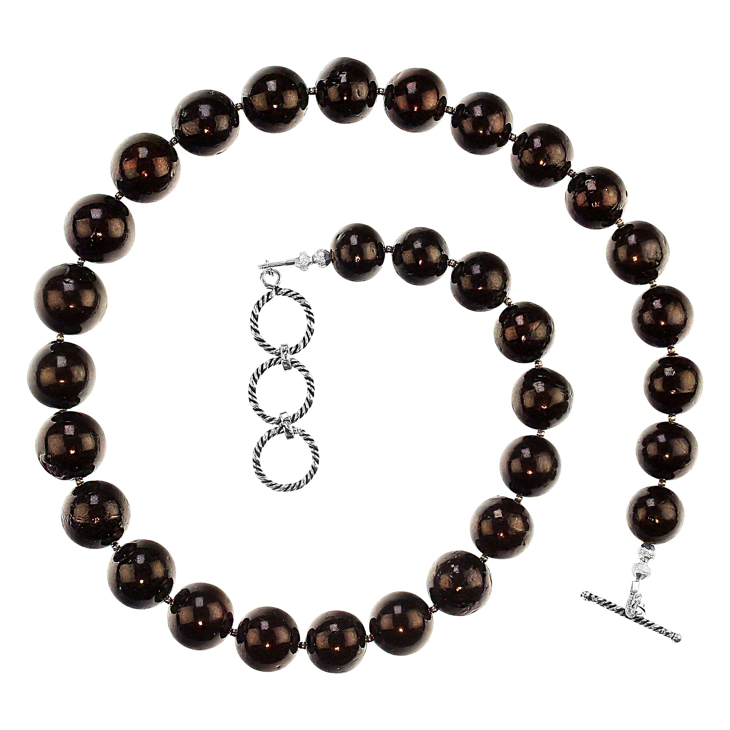 Artigiano AJD Collana con gemme nere, elegante e delicatamente graduata, con accenti in argento in vendita