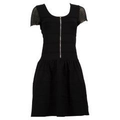 Maje Schwarzer Rücken Mesh Panel Zip Front Minikleid Größe L