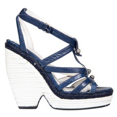 Balenciaga Sandalias de cuña de piel azul talla IT 37