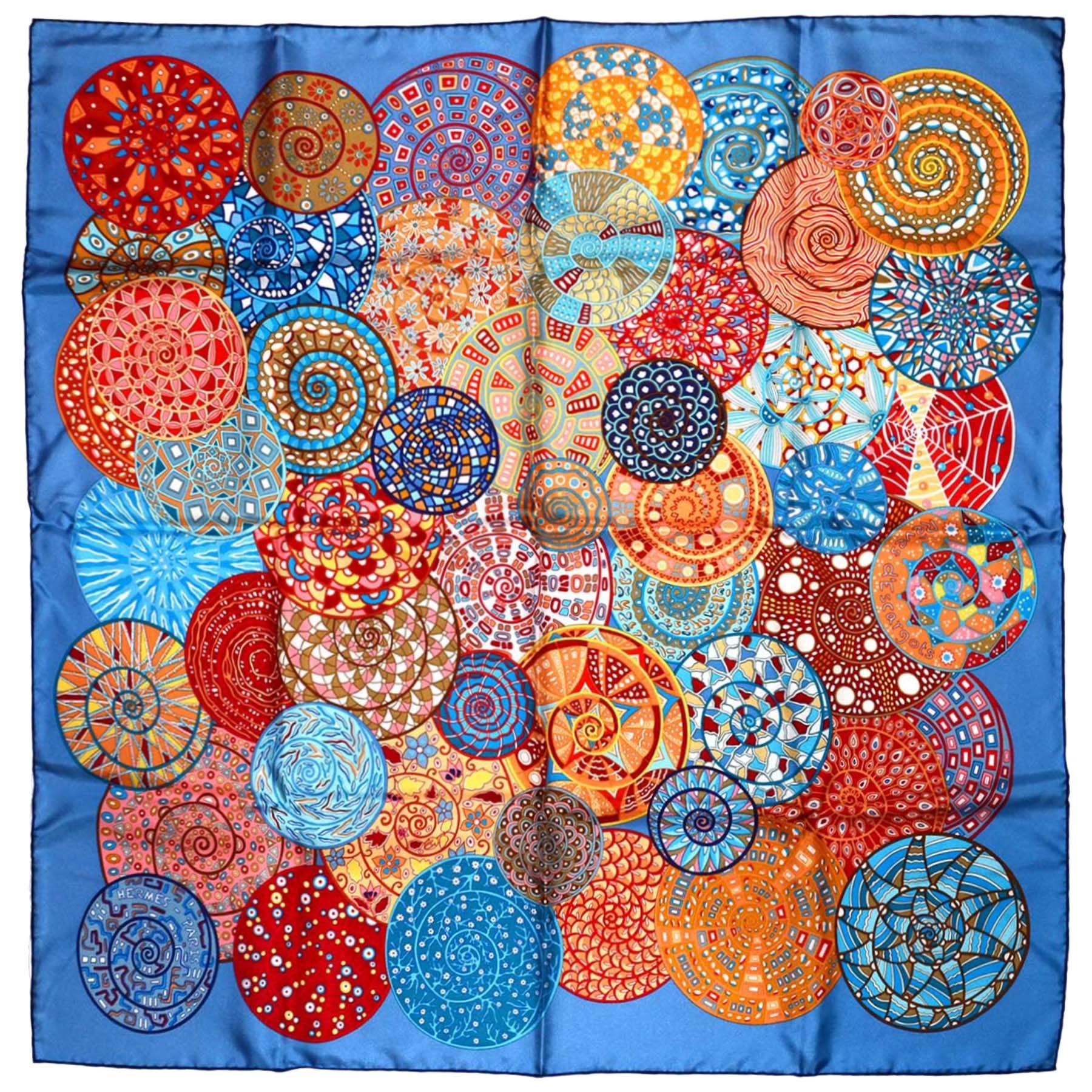 Hermès - Écharpe Reves d'Escargot en soie 90 cm