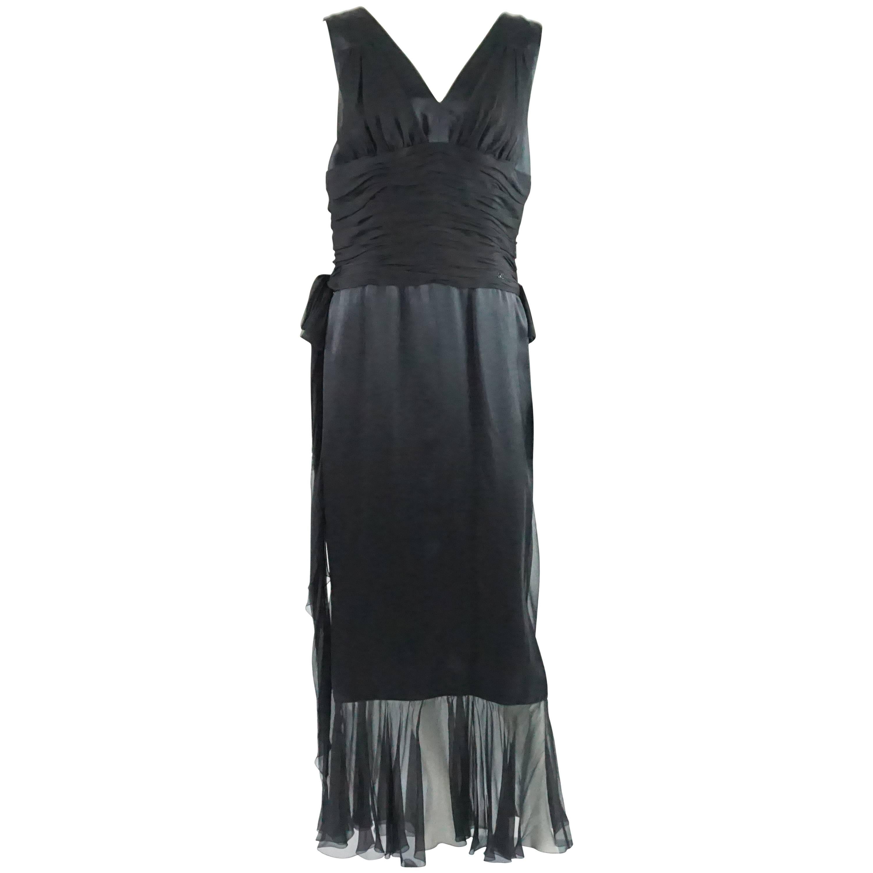 Chanel Black Silk and Silk Chiffon Sleeveless Gown - 42 - 06A For Sale