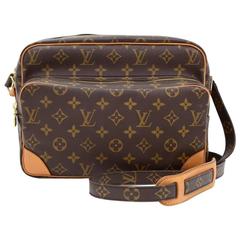 Louis Vuitton Nil Monogram Canvas Shoulder Bag