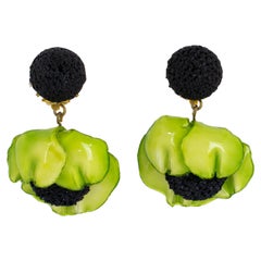 Cilea Clip-on Earrings Green Resin Poppy Flower