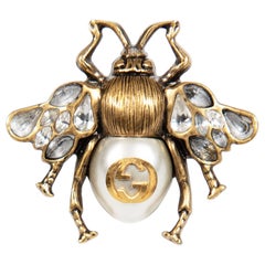 Gucci Gold Logo Bienenschmuck-Ring mit Kristallverzierung