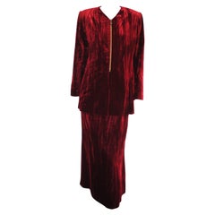 Tailleur jupe en velours rouge Brujò, 1980