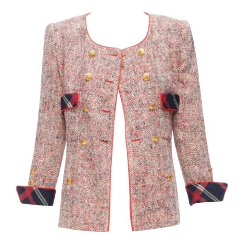 CHANEL Chaqueta blazer vintage de tweed boucle con botones dorados FR34 XS en venta