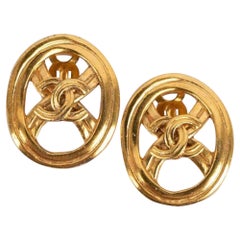 Chanel Earring Clips in Gold Metal, 1996