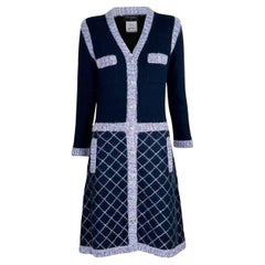 Chanel Coco Brasserie Werbe-Kampagnen-Jackenkleid aus Messing