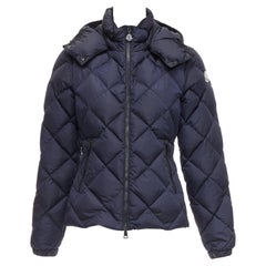 Moncler Norme Afnor G32-003 navy in piuma d'oca, giacca a sbuffo sottile in vita Sz 0 S