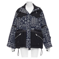 SACAI Reyn Spooner 2018 cappotto imbottito in cotone stampato nero navy JP1 S