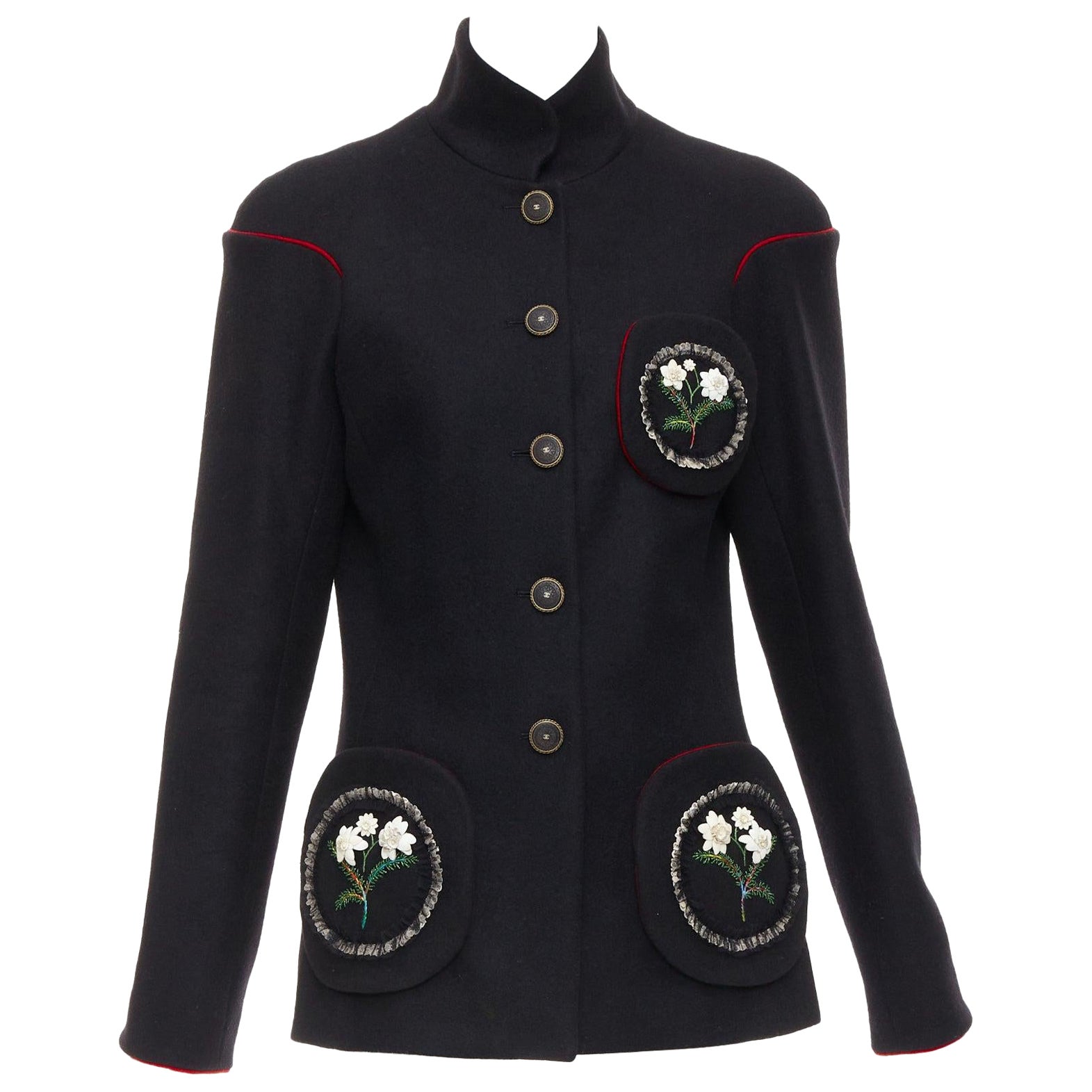 CHANEL Manteau de défilé Edelweiss 2015 avec broderie de fleurs et poches circulaires en laine FR42 en vente
