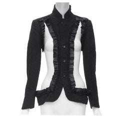 COMME DES GARCONS 2008 Pasarela Bad Taste blazer deconstruido con volantes S